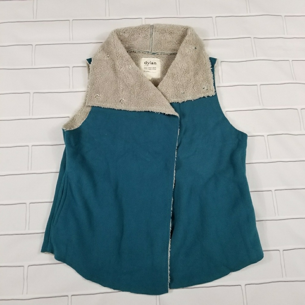 Dylan True Grit Faux Sherpa Soft Vest Blue Gray